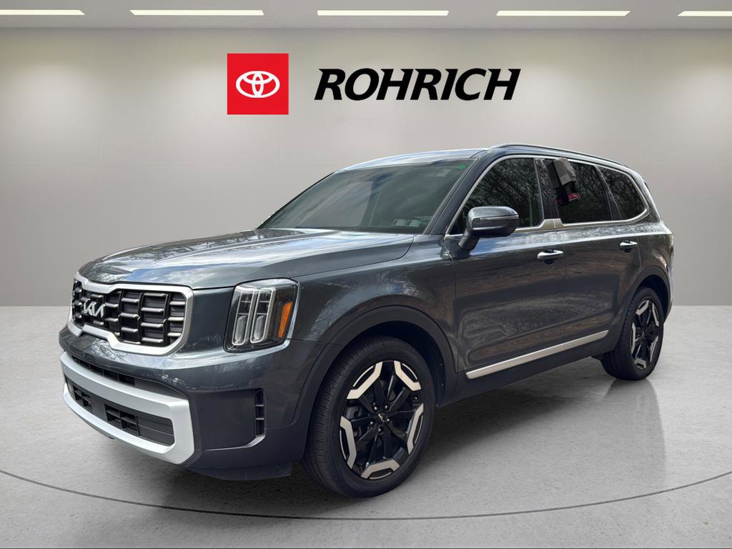 Used 2024 Kia Telluride S w/ S Sunroof Package