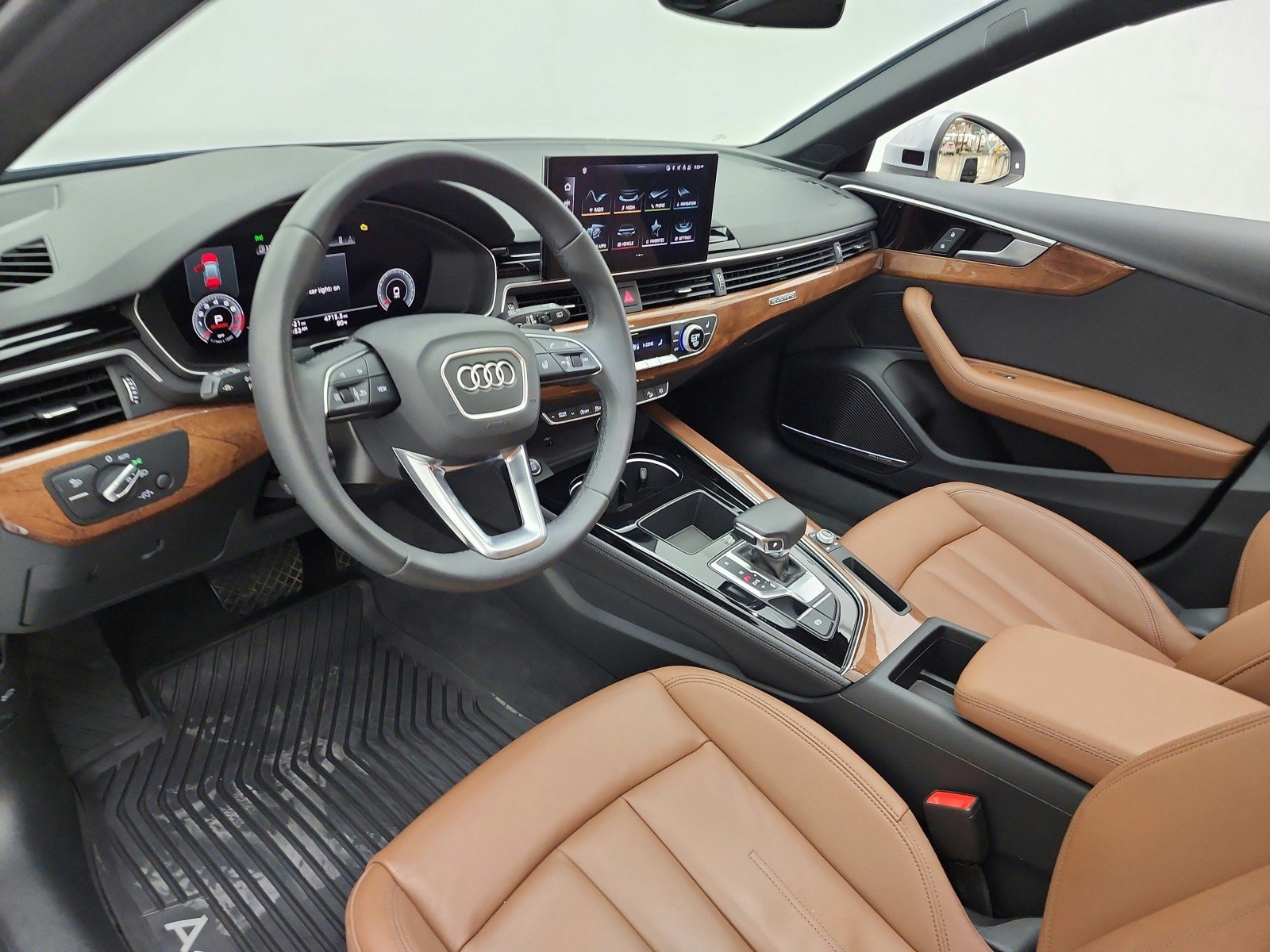 Used 2023 Audi A4 2.0T allroad Premium Plus w/ Premium Plus Package AWD/4WD image 12