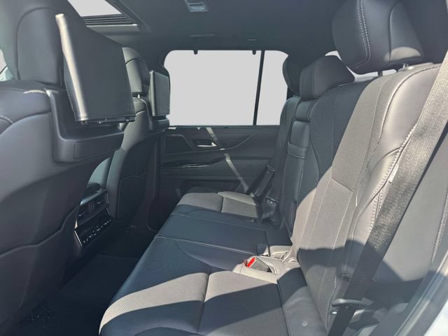 Used 2023 Lexus LX 600 4WD w/ Appearance Package image 15