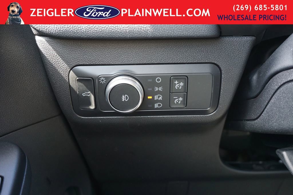Used 2020 Ford Escape SEL FWD image 29