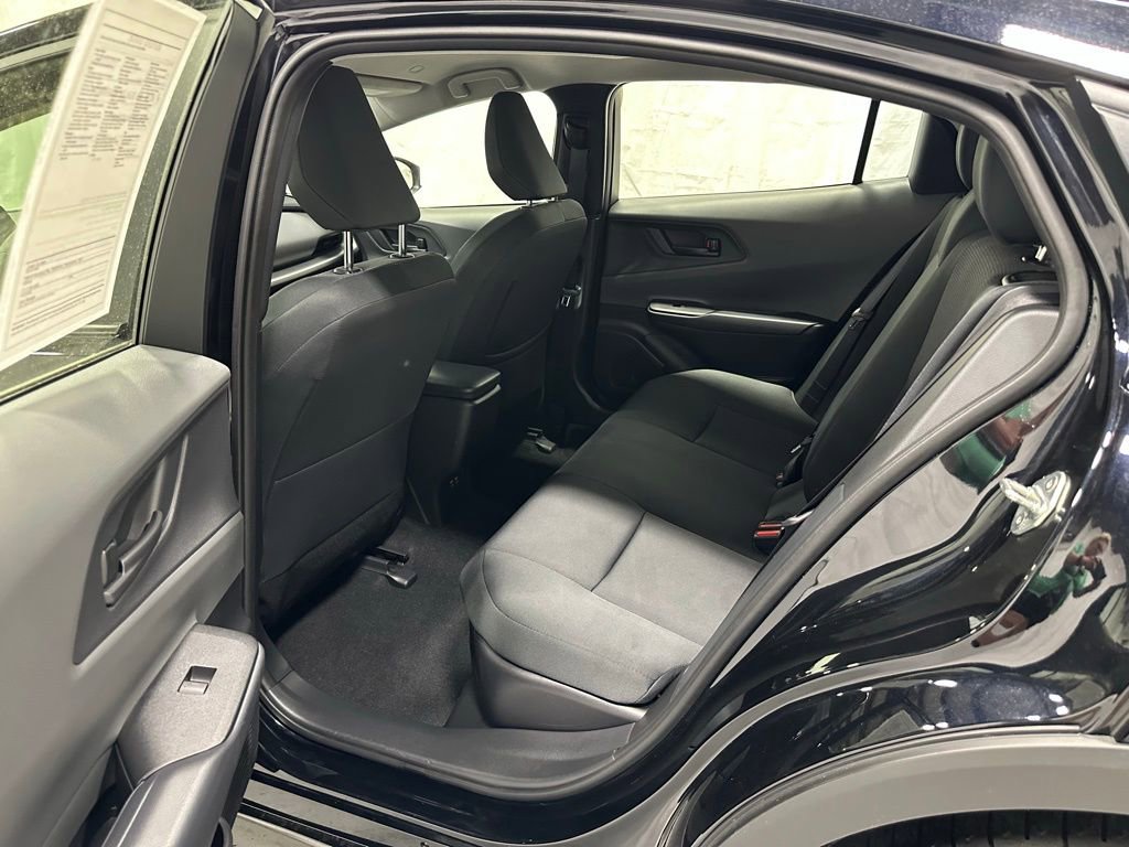Used 2025 Toyota Prius LE FWD image 44