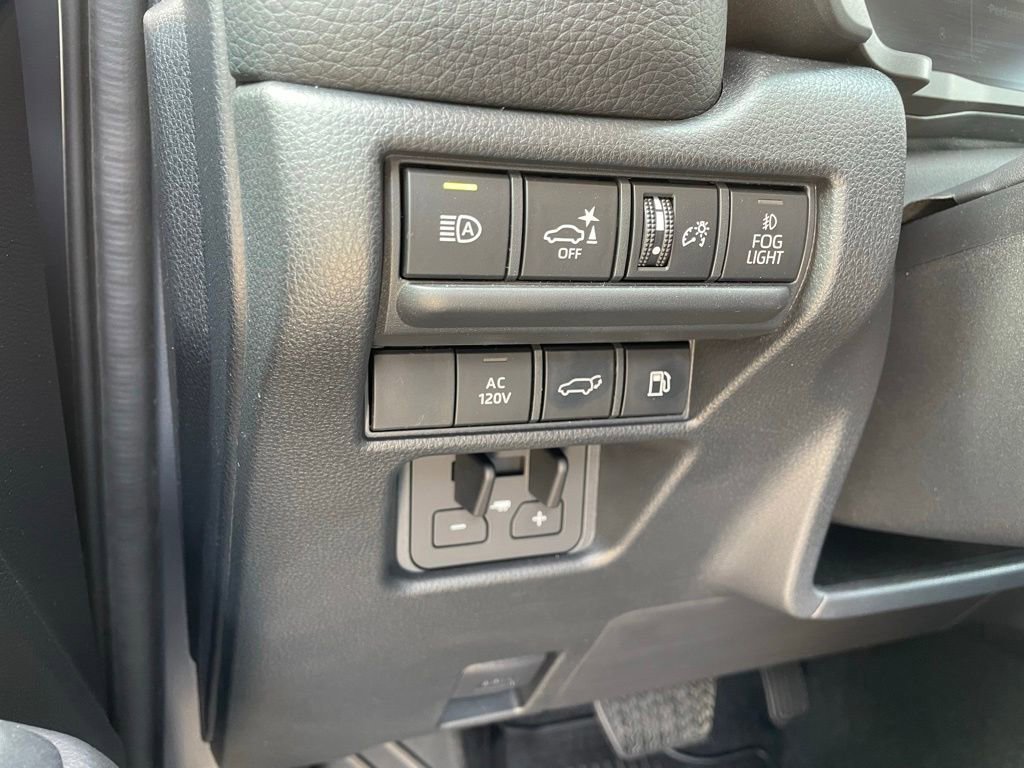 Used 2026 Toyota Land Cruiser w/ Premium Package AWD/4WD image 28