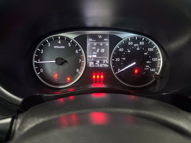Used 2022 Nissan Kicks S FWD image 17