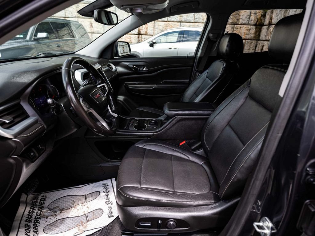 Used 2020 GMC Acadia SLT AWD/4WD image 25