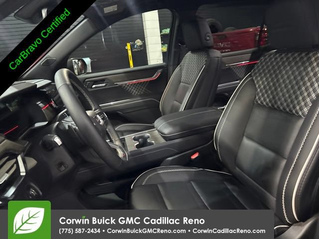 Certified 2025 GMC Acadia Denali w/ LPO, Floor Liner Package AWD/4WD image 11