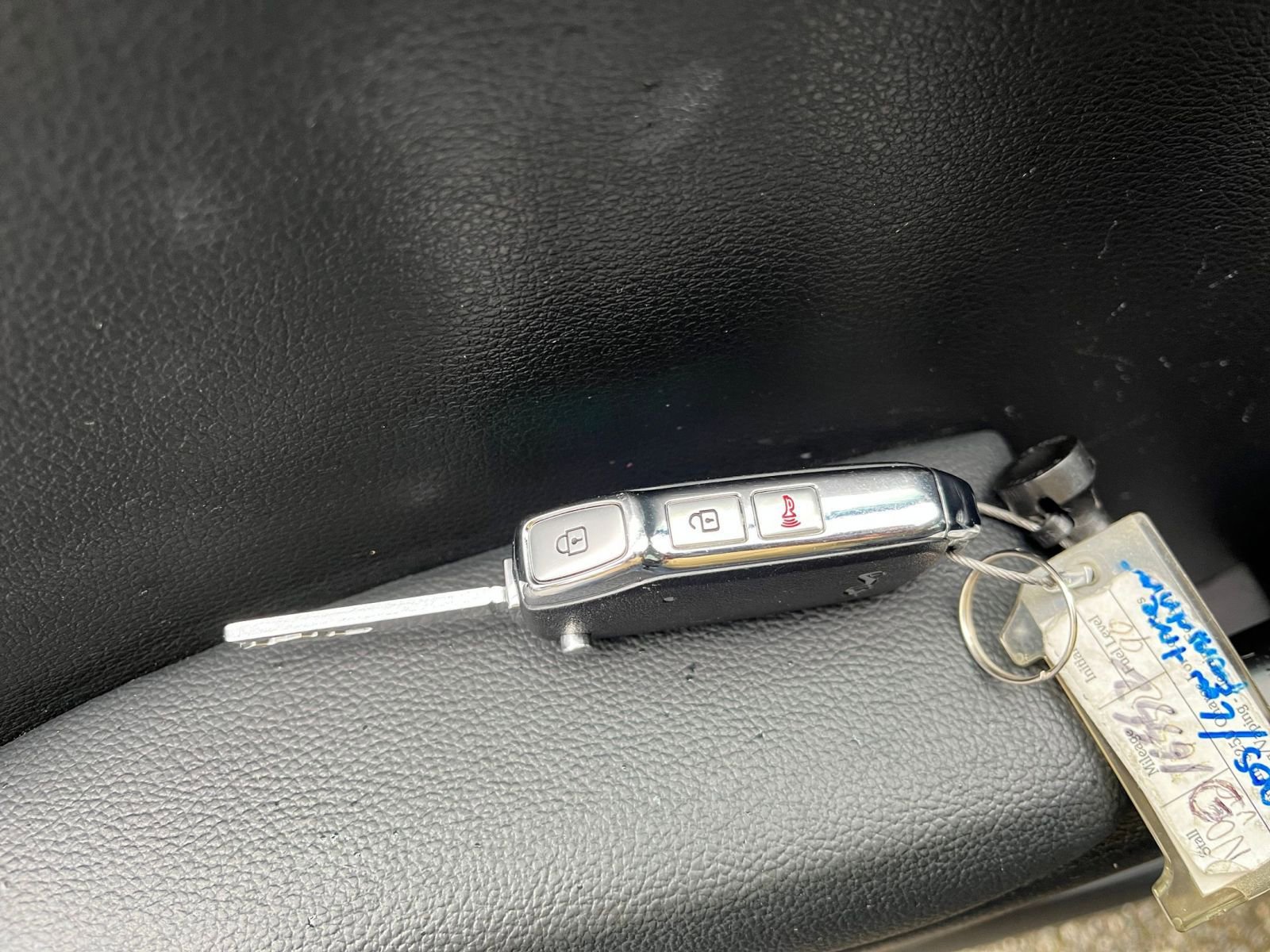 Used 2025 Kia Soul LX w/ LX Technology Package image 21