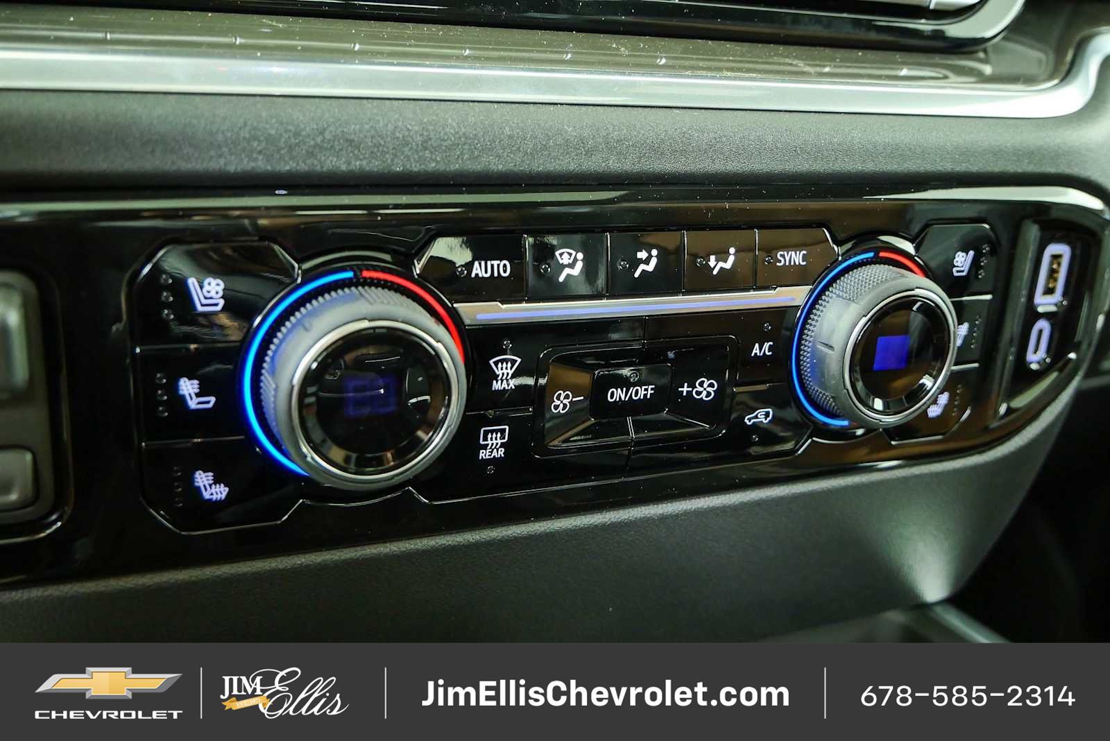 New 2026 Chevrolet Silverado 1500 High Country AWD/4WD image 18