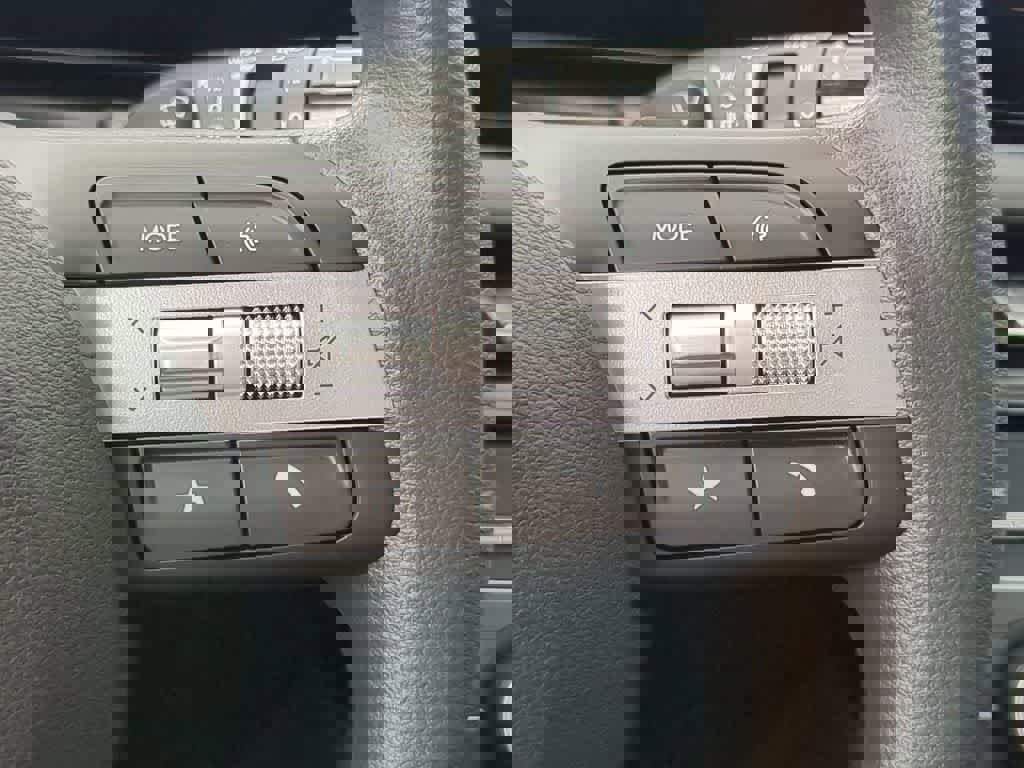 New 2026 Hyundai Tucson SE image 25