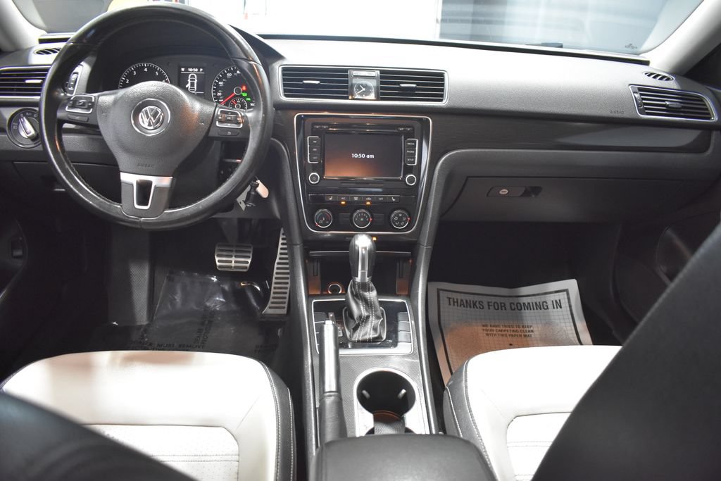 Used 2015 Volkswagen Passat 1.8T Sport FWD image 13