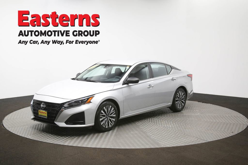 Used 2024 Nissan Altima 2.5 SV image 55