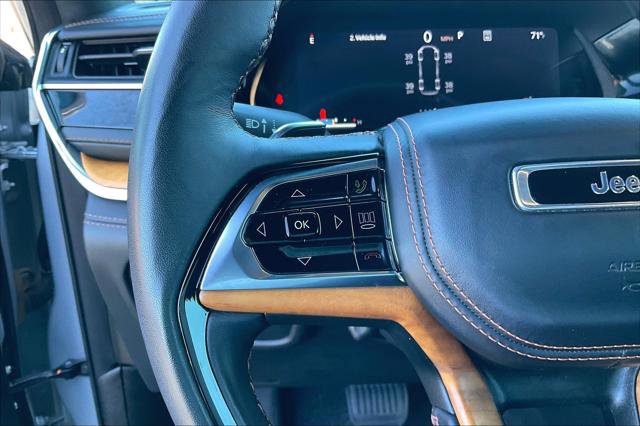 Used 2024 Jeep Grand Cherokee L Summit image 10