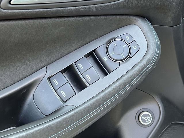 Used 2026 Buick Encore GX Sport Touring w/ Comfort Package image 17