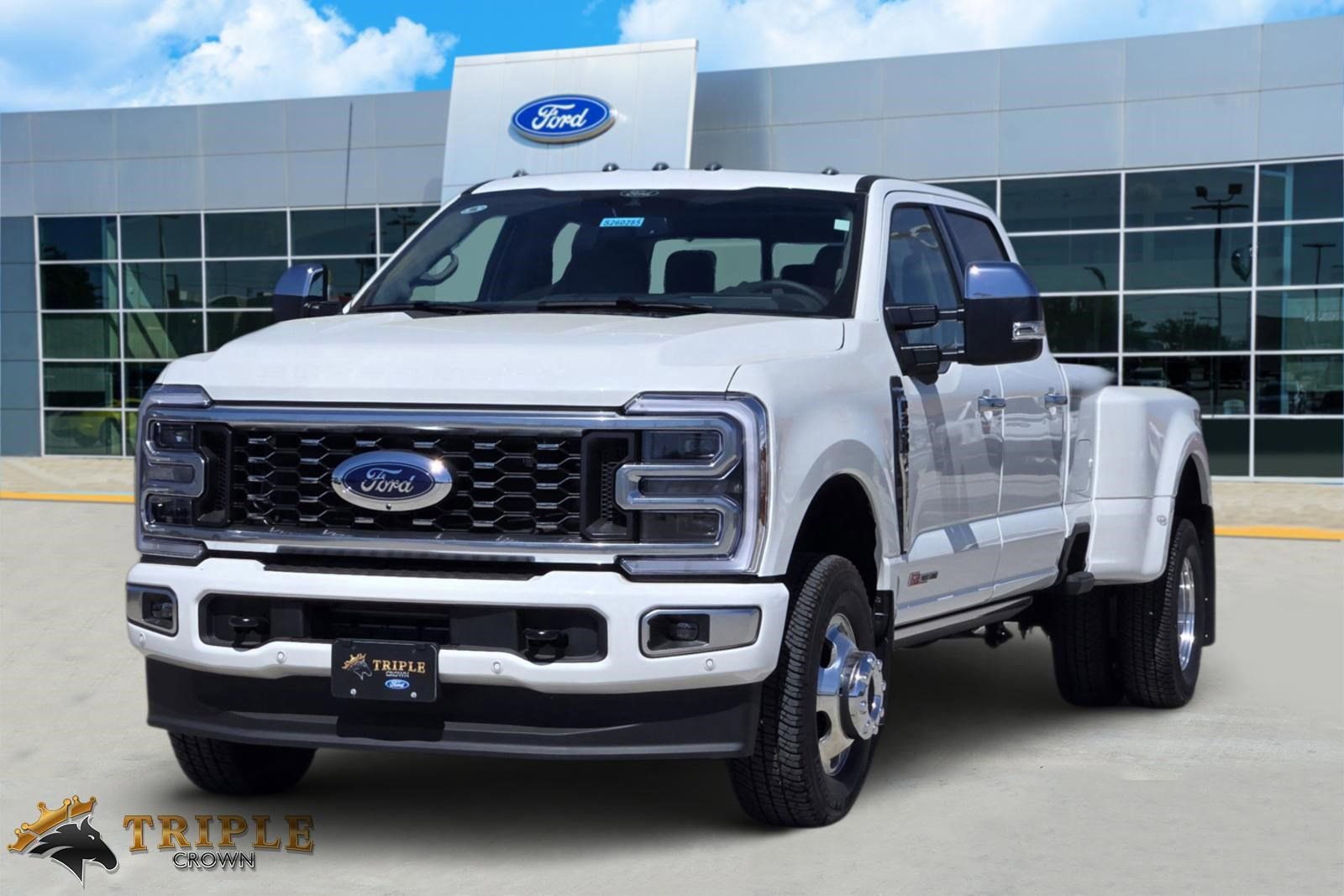 New 2026 Ford F350 Platinum w/ Platinum Plus Package image 2
