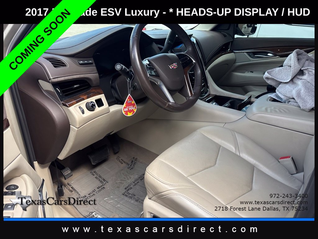 Used 2017 Cadillac Escalade ESV Luxury RWD image 5