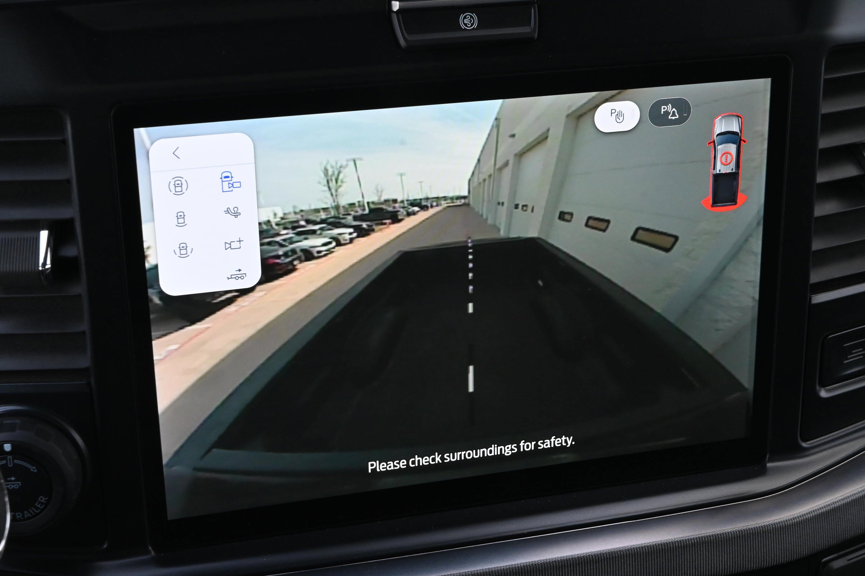 Used 2025 Ford F250 Platinum image 39