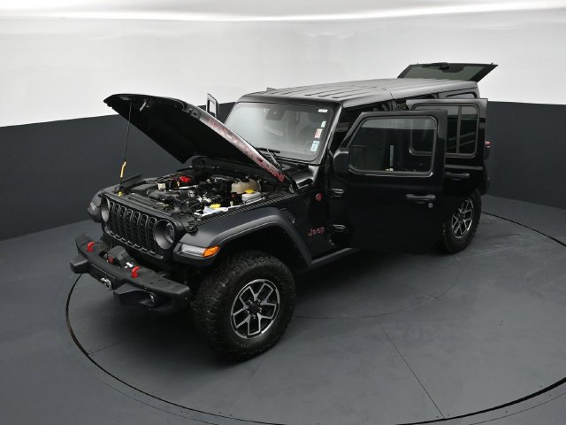 Used 2024 Jeep Wrangler Unlimited Rubicon w/ Capability Package AWD/4WD image 26