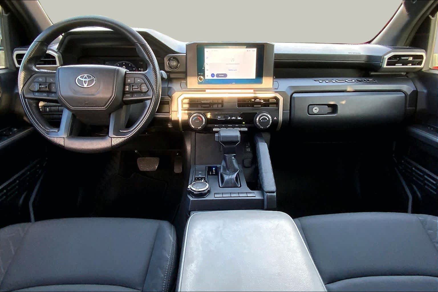 Used 2025 Toyota Tacoma SR AWD/4WD image 14