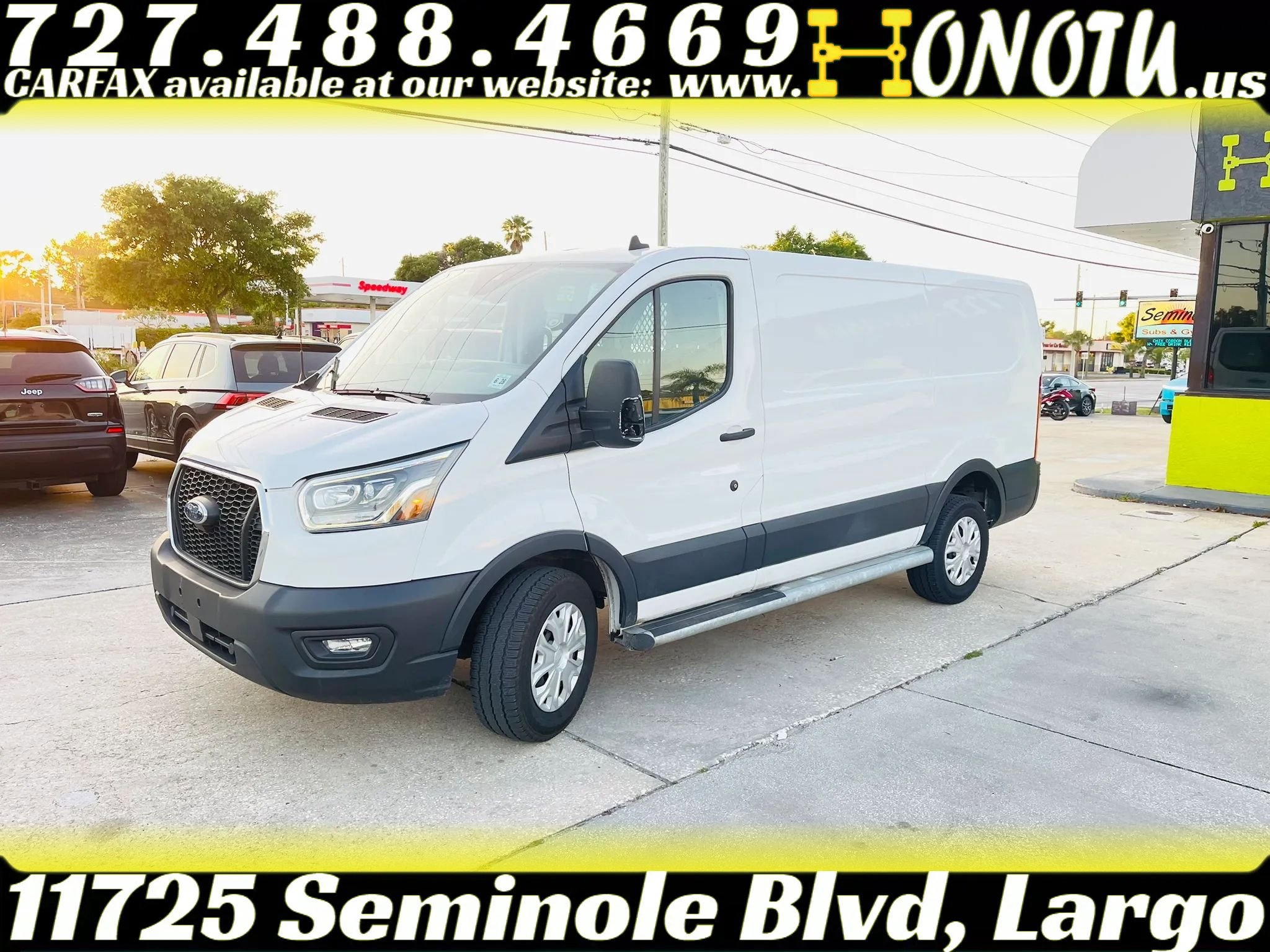 Used 2023 Ford Transit 250 Low Roof w/ Exterior Upgrade Package RWD image 4