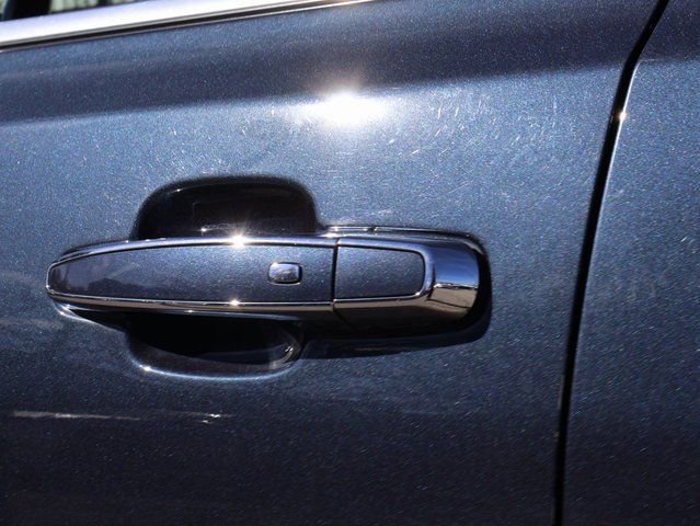 Certified 2019 GMC Acadia Denali w/ Technology Package FWD image 20