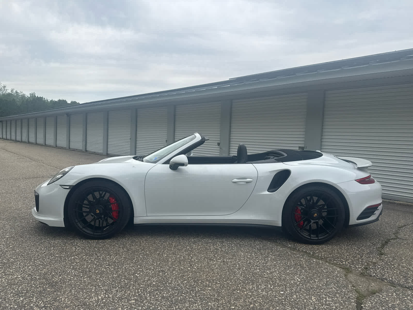 Used 2019 Porsche 911 Turbo S AWD/4WD image 2