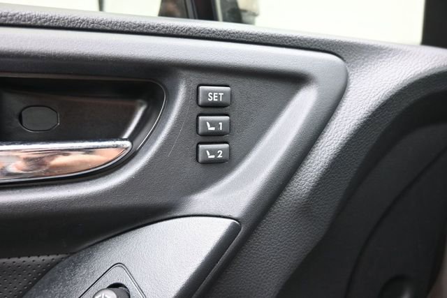 Used 2018 Subaru Forester 2.5i Touring AWD/4WD image 28
