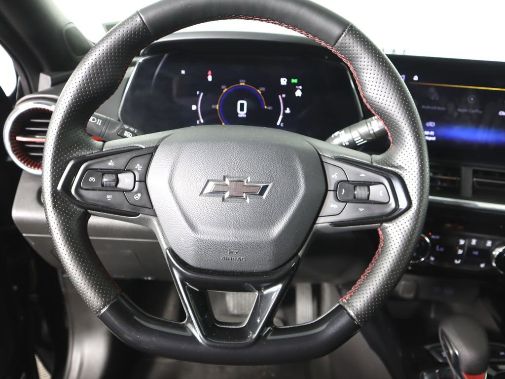 Used 2024 Chevrolet Trax RS image 8