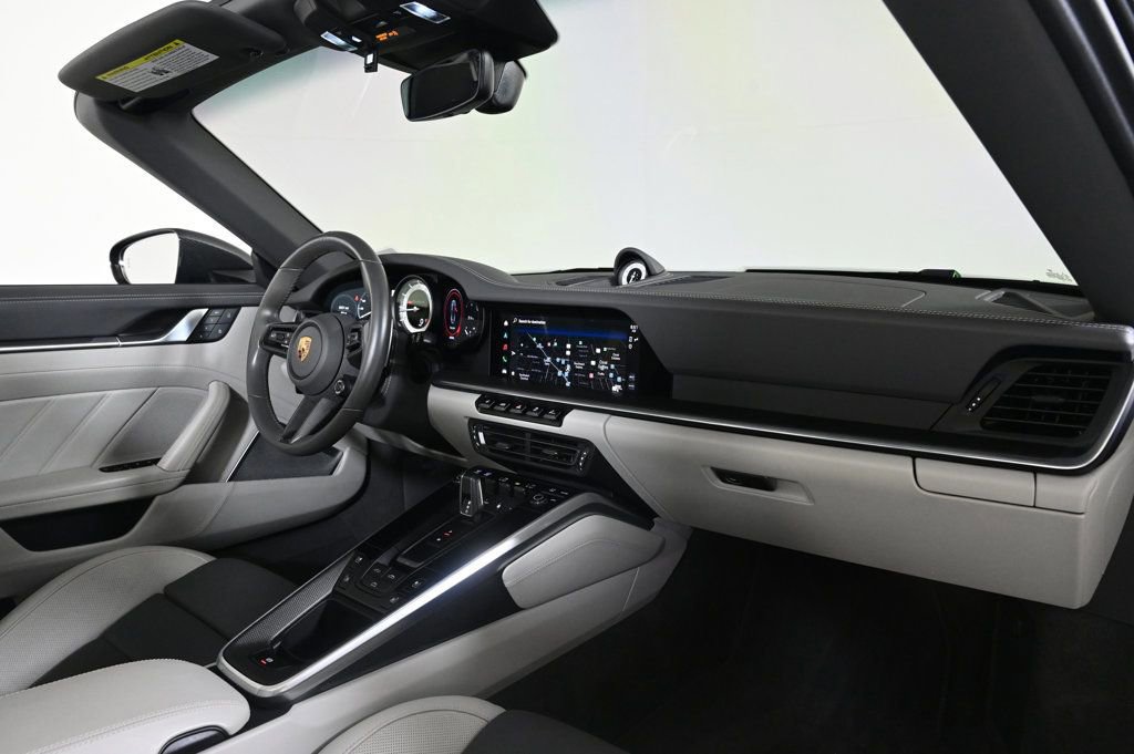 Certified 2022 Porsche 911 Turbo S image 17