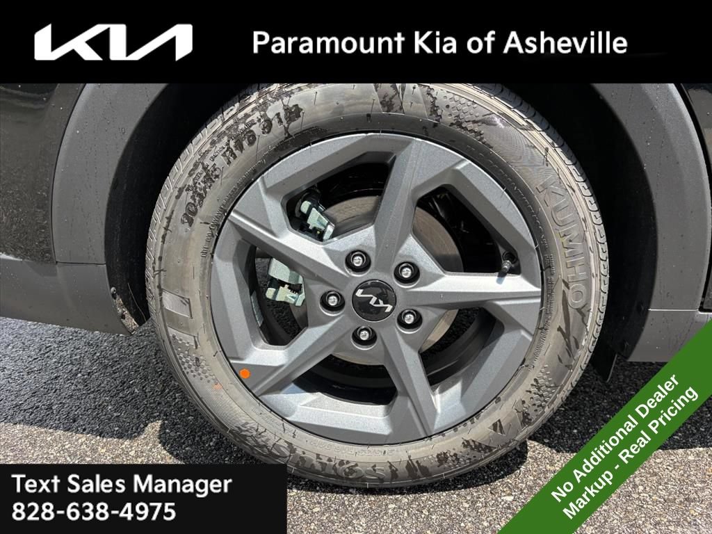 New 2026 Kia K4 FWD image 30