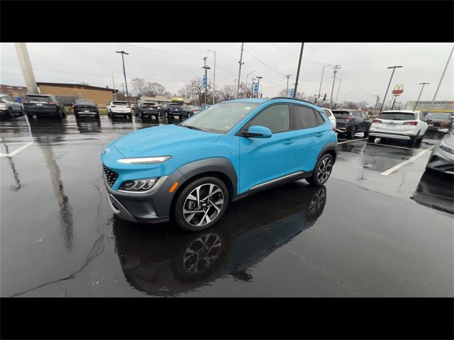 Used 2023 Hyundai Kona Limited image 4