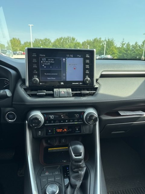 Used 2020 Toyota RAV4 Limited image 10