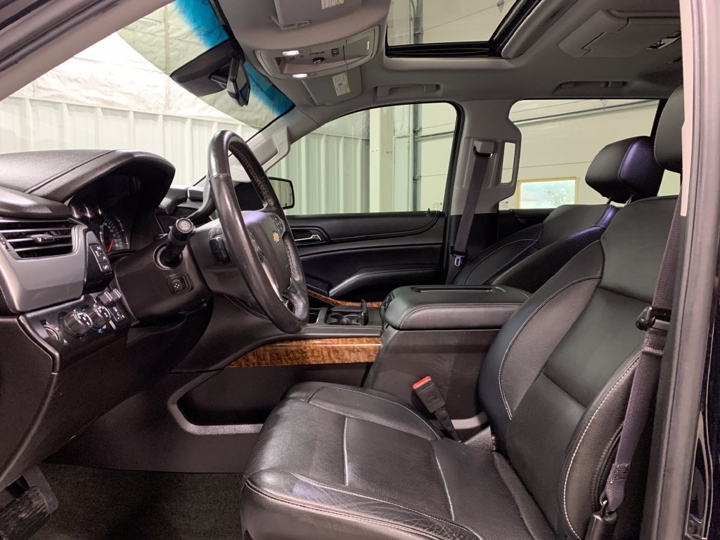 Used 2017 Chevrolet Tahoe Premier AWD/4WD image 16