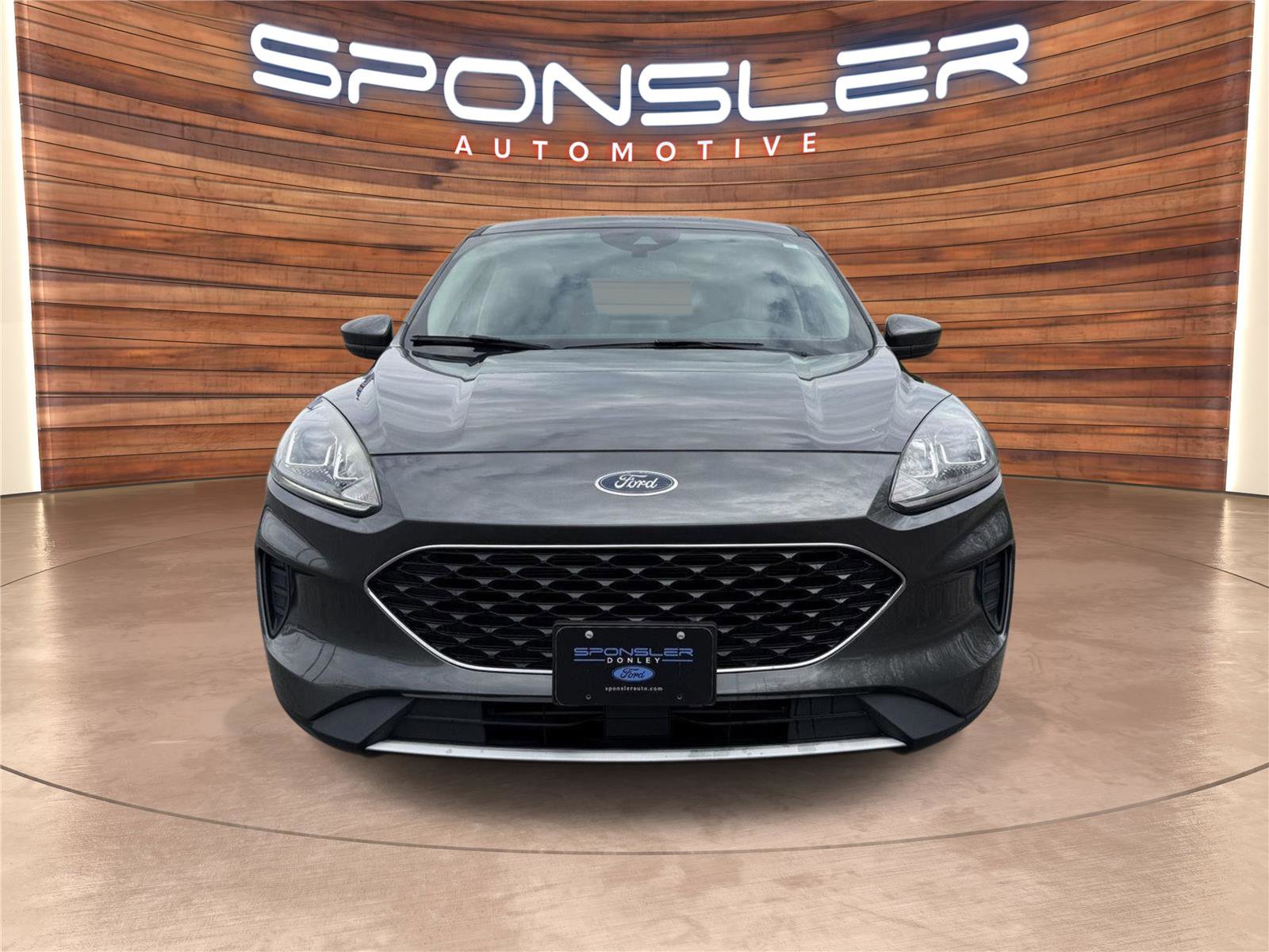 Used 2020 Ford Escape SE image 10