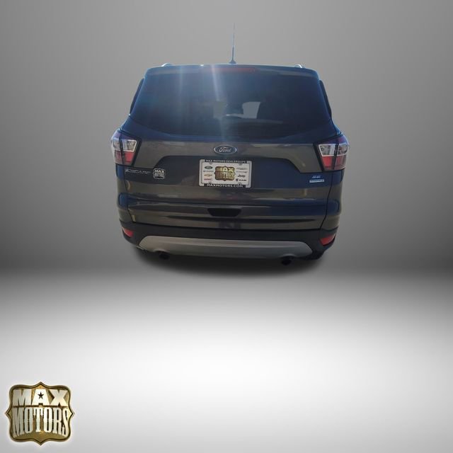 Used 2018 Ford Escape SE image 9