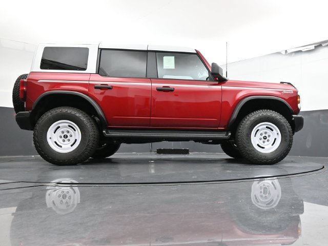 Used 2025 Ford Bronco Heritage Edition AWD/4WD image 32