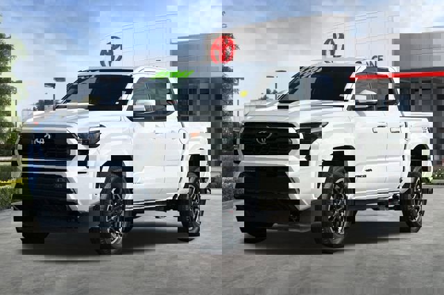 Used 2024 Toyota Tacoma TRD Sport image 9