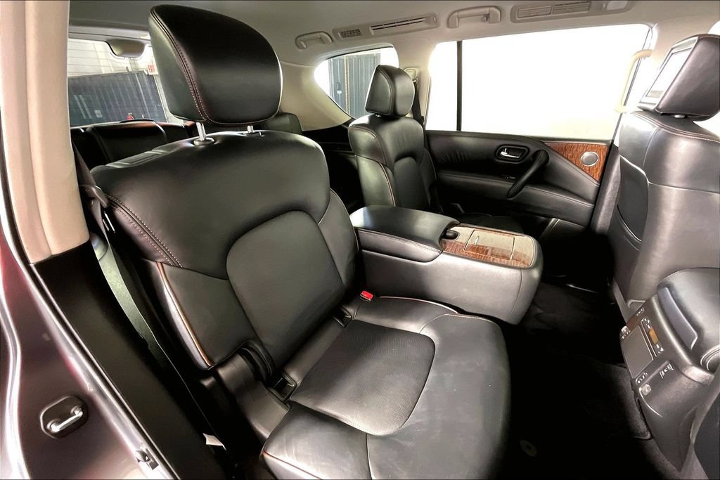 Used 2019 Nissan Armada Platinum w/ Captain's Chairs Package RWD image 35