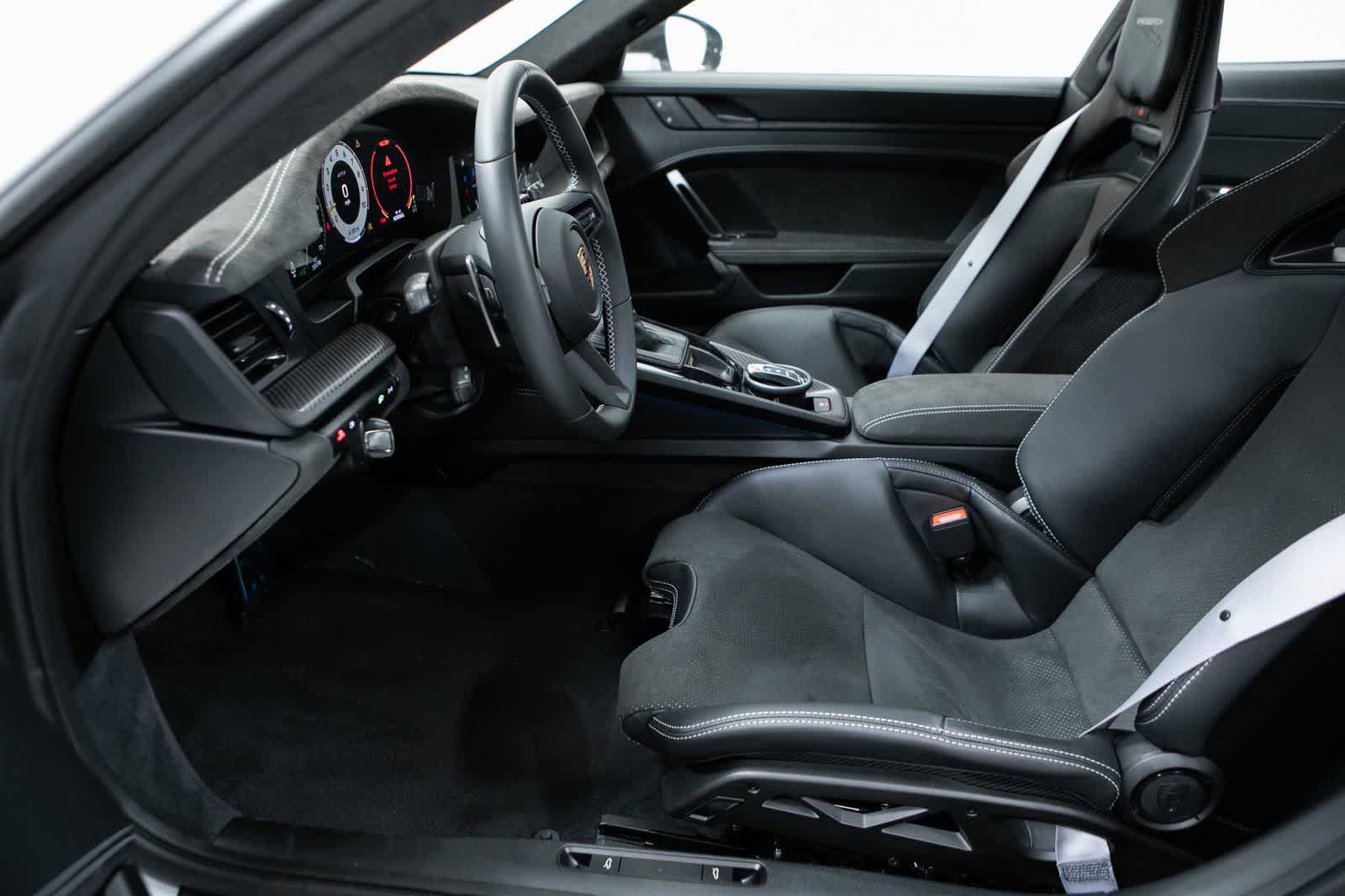 Used 2026 Porsche 911 GT3 RWD image 22