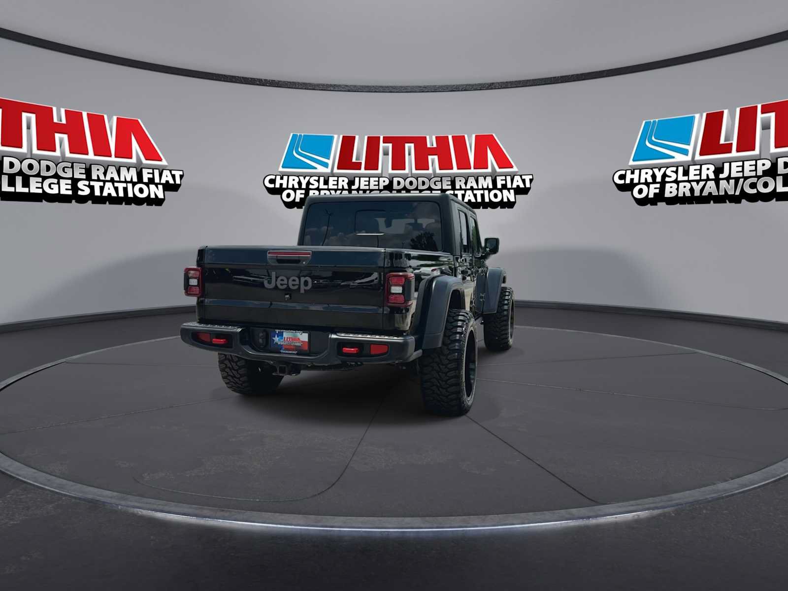 Used 2023 Jeep Gladiator Rubicon w/ LED Lighting Group AWD/4WD image 7