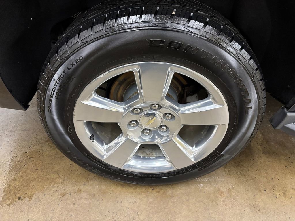 Used 2017 Chevrolet Tahoe LT image 39
