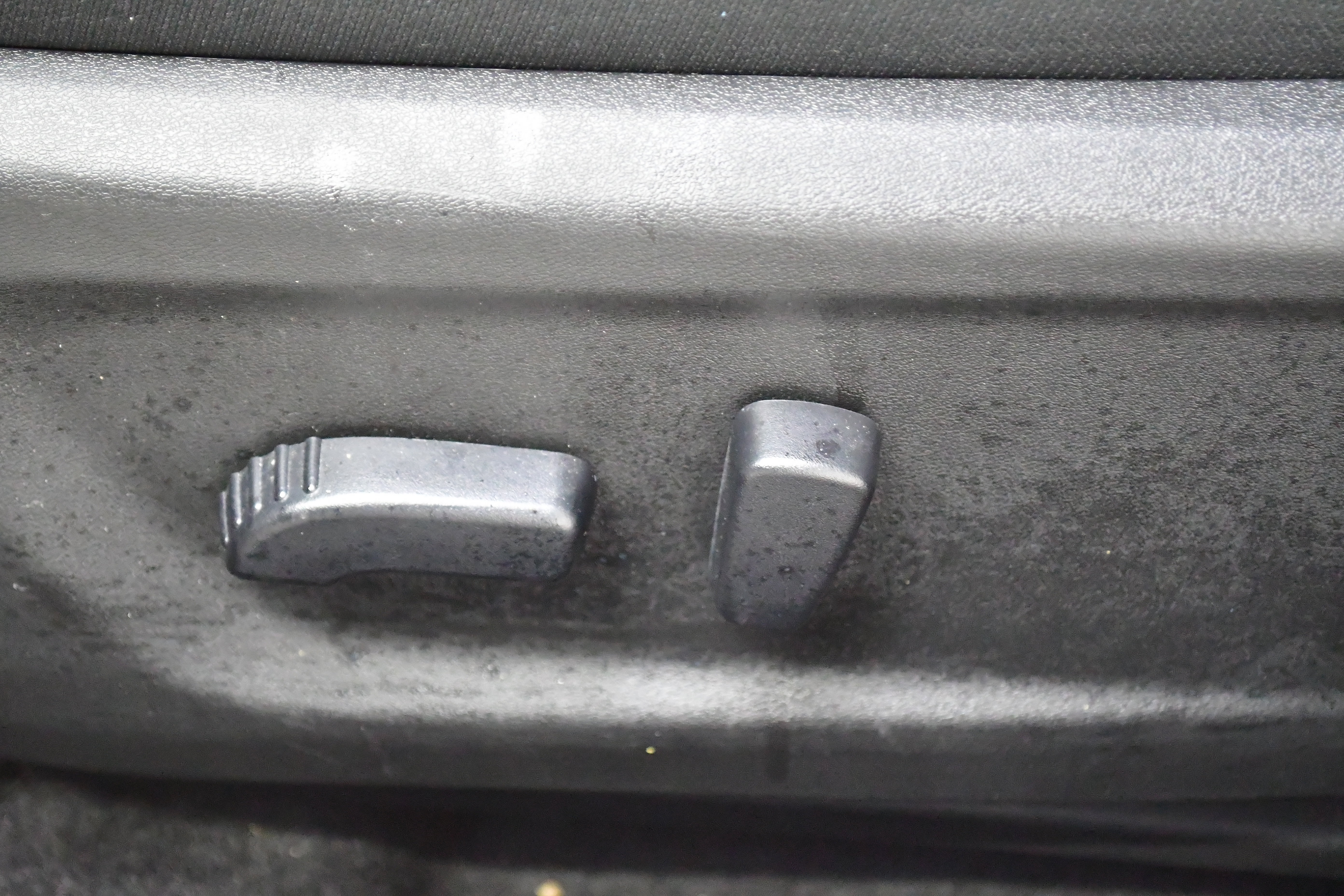 Used 2025 Nissan Altima 2.5 SV image 17