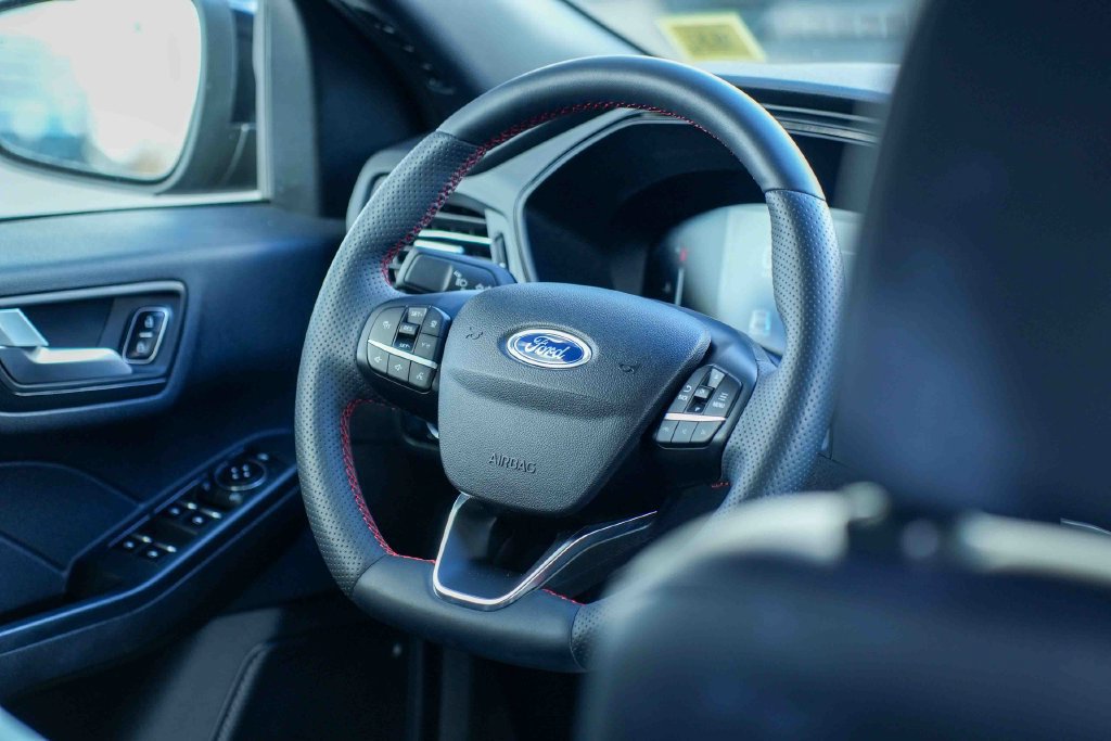 Used 2023 Ford Escape ST-Line Select w/ Tech Pack #1 AWD/4WD image 22