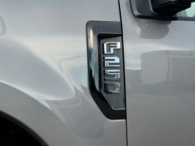 Used 2022 Ford F250 Lariat w/ Camper Package AWD/4WD image 10
