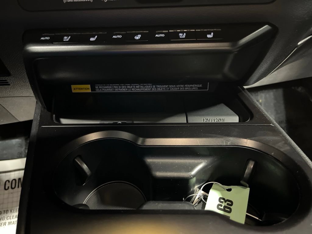 Used 2022 Lexus UX 250h w/ Premium Package AWD/4WD image 30