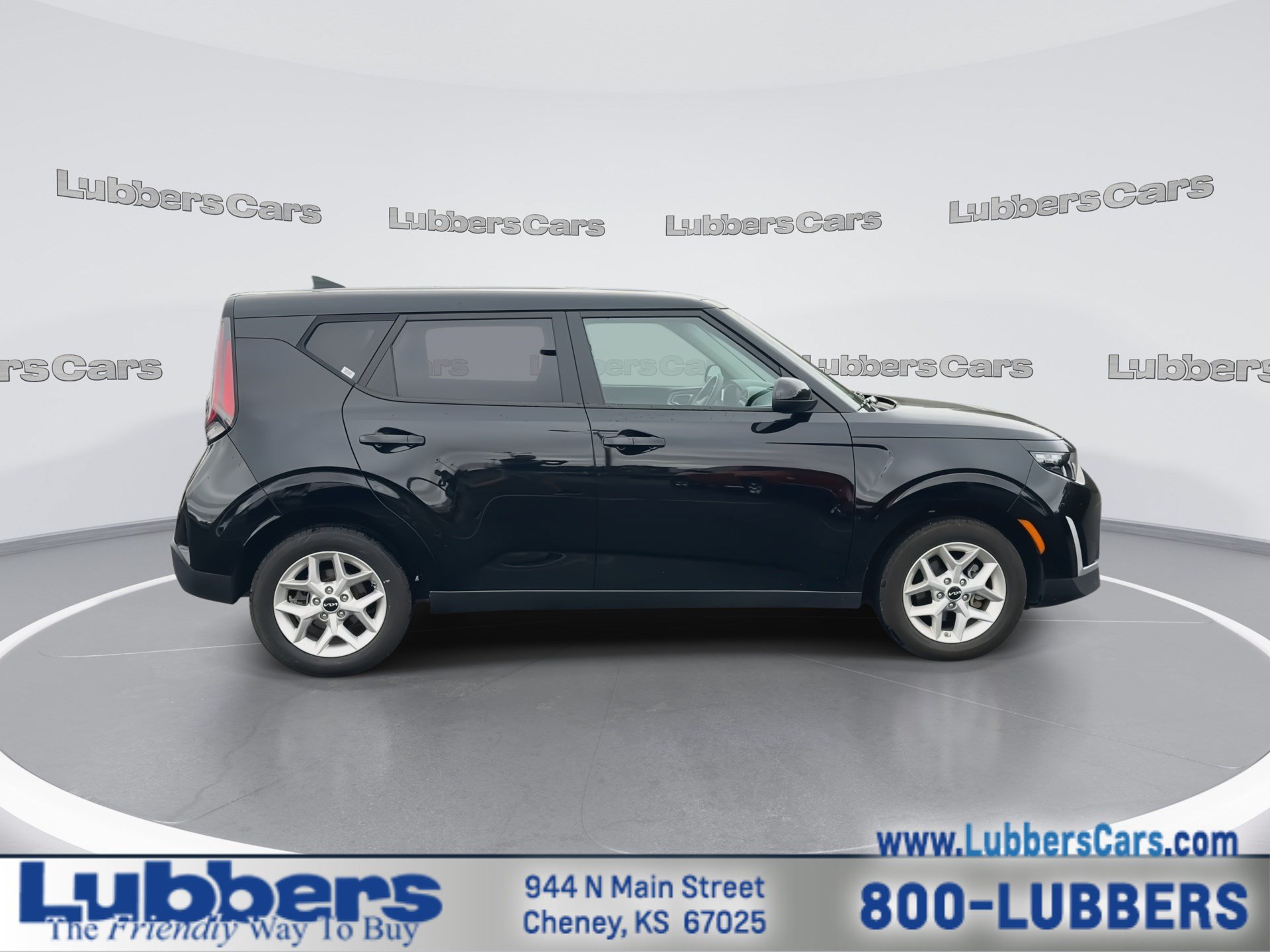 Used 2024 Kia Soul LX w/ LX Technology Package FWD image 9