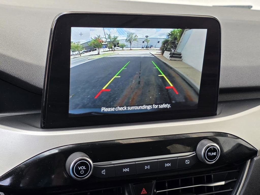Used 2022 Ford Escape SE image 11