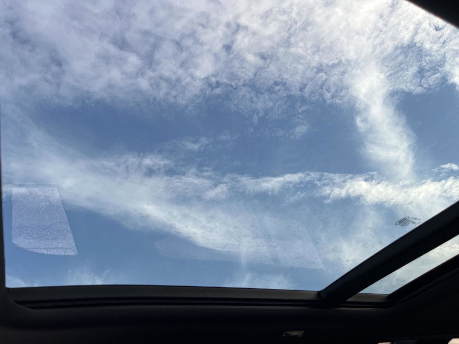 Used 2023 Land Rover Defender 110 X-Dynamic SE image 23