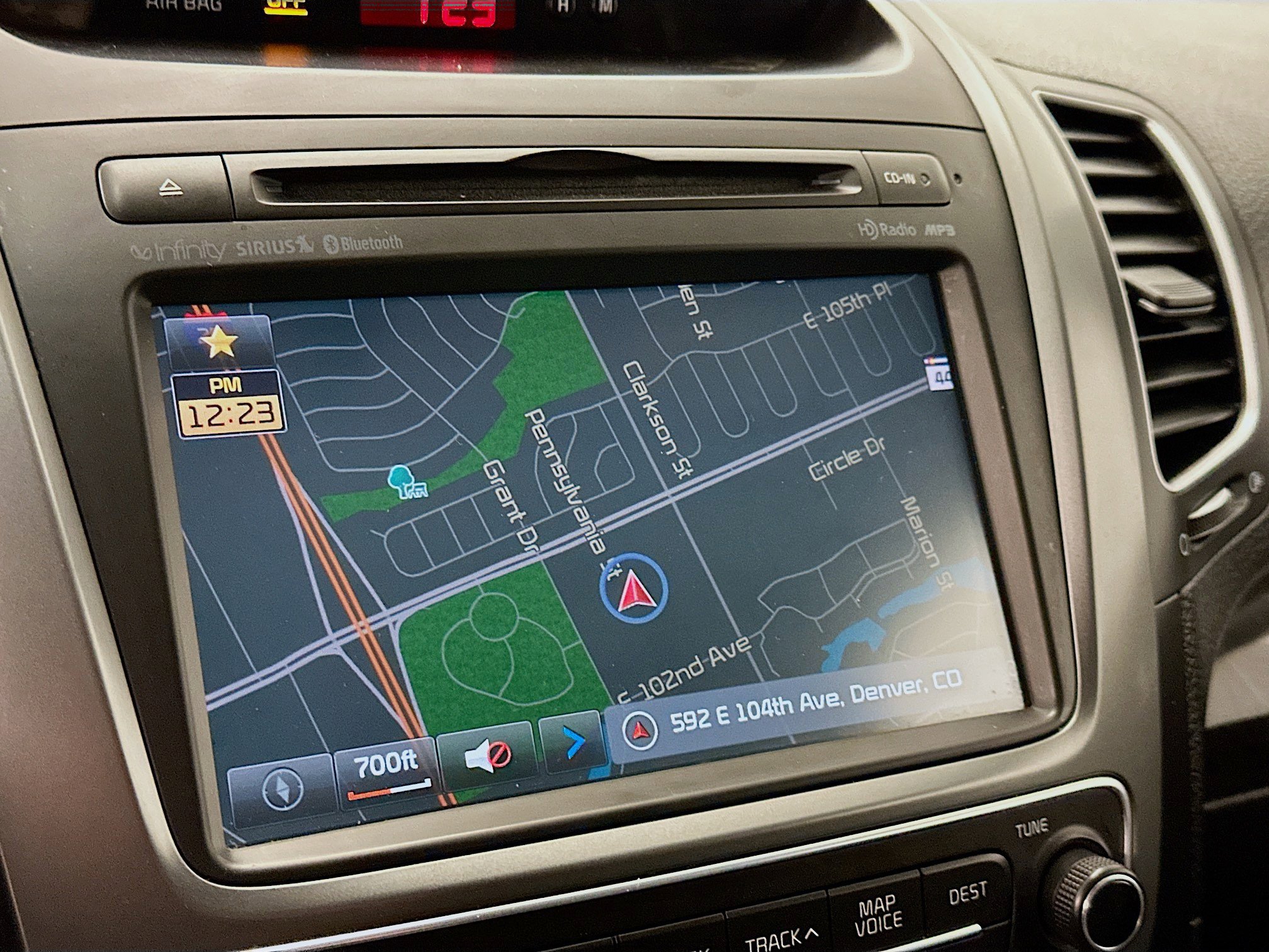 Used 2014 Kia Sorento LX w/ Touring Package (LX) image 22