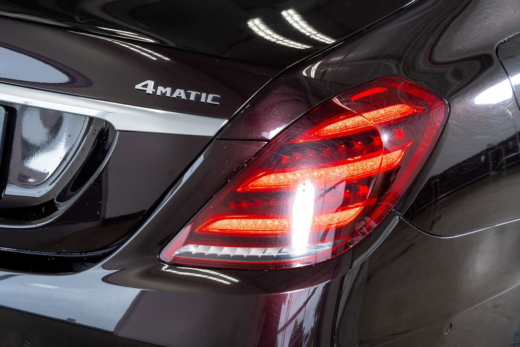 Used 2019 Mercedes-Benz S 560 4MATIC Sedan image 12