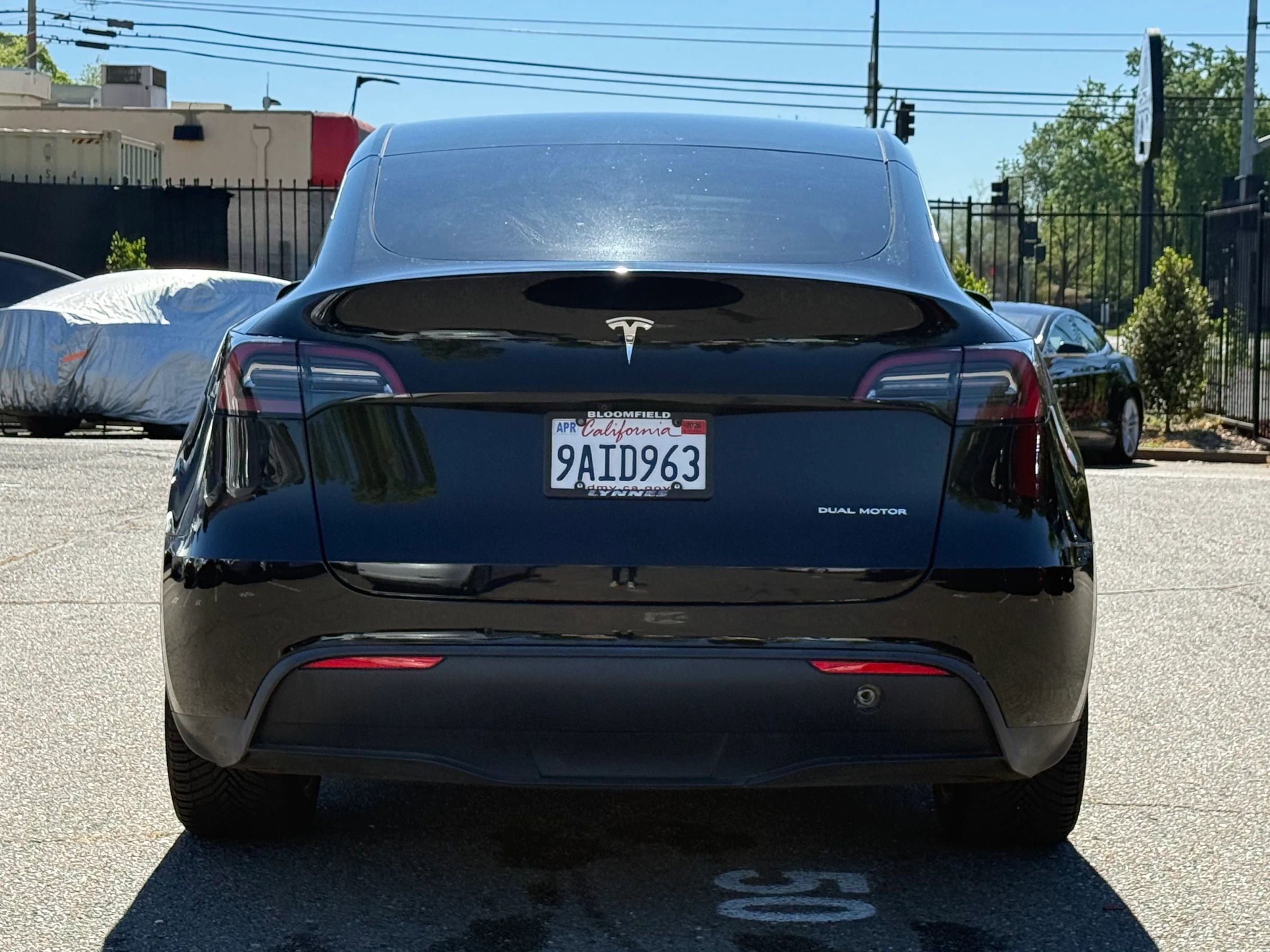 Used 2021 Tesla Model Y Long Range image 6