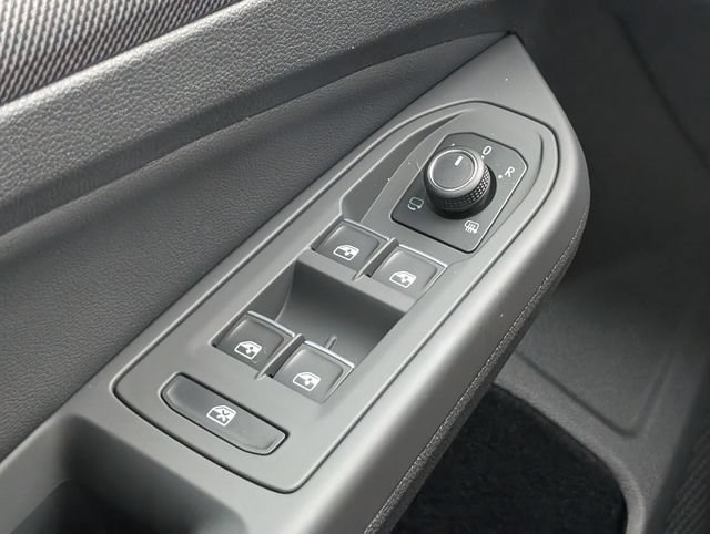 New 2026 Volkswagen GTI SE FWD image 24